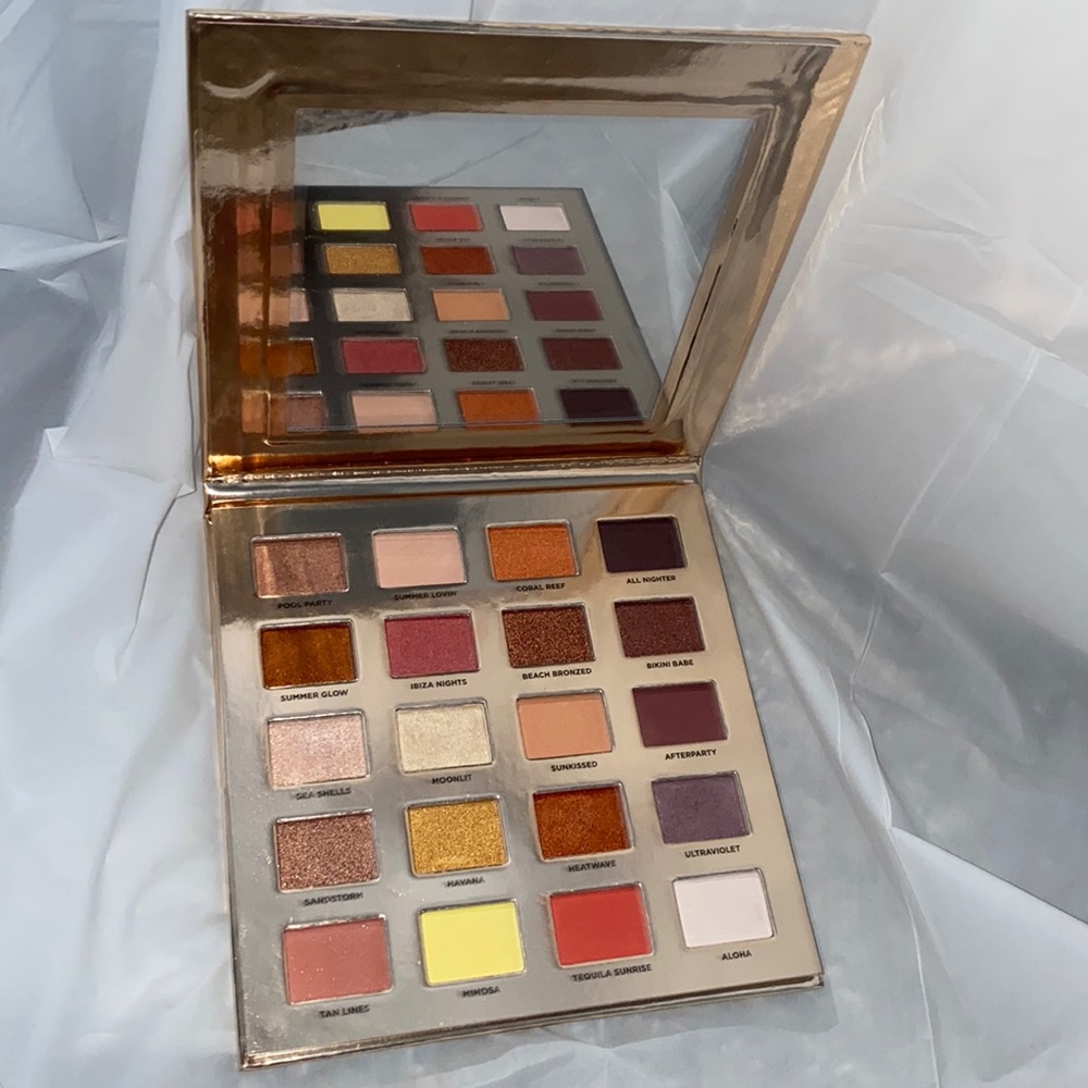 Never used makeup pallete